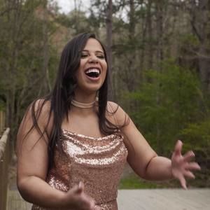 Meet your Posher, Julianna